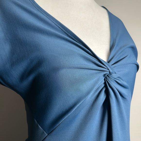 Patagonia Bandha Dress Womens Medium Blue Front Twist Fit & Flare Jersey Stretch - Picture 11 of 11